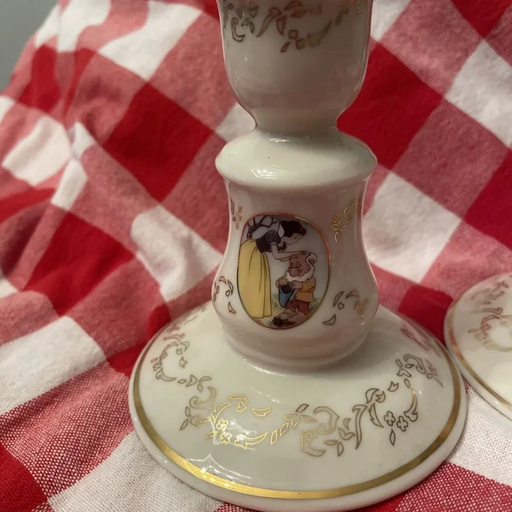 Lenox Disney Fine China 24k Gold “Snow White”Candlesticks Set of 2 5” Tall